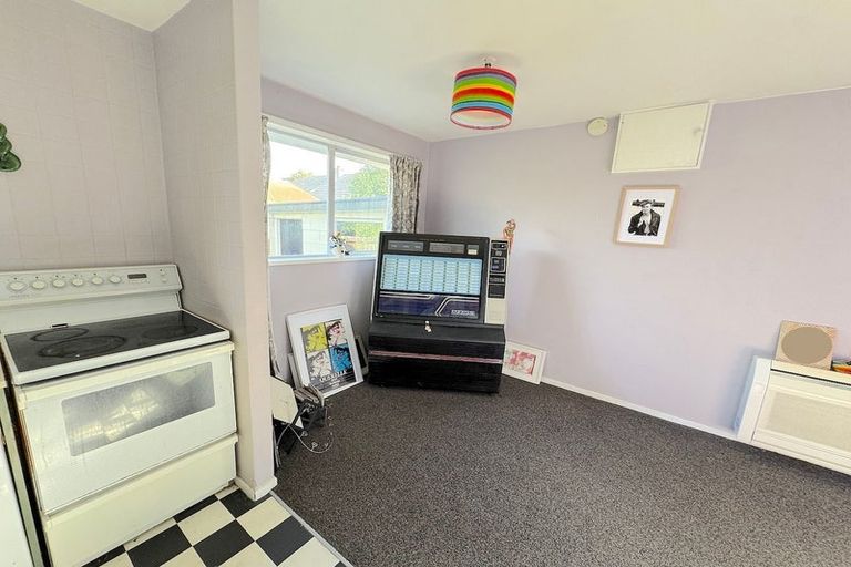 Photo of property in 2/129 Marriotts Road, New Brighton, Christchurch, 8083