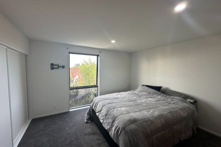 Photo of property in 15/27 New Brighton Road, Shirley, Christchurch, 8061