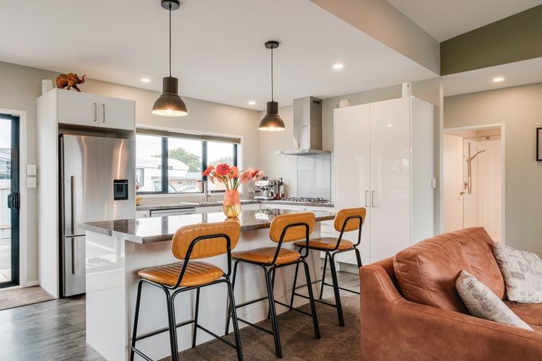 Photo of property in 49 Lytton Road, Riverdale, Gisborne, 4010