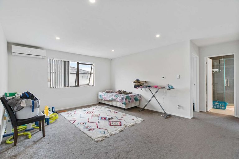 Photo of property in 15 Hughs Way, Flat Bush, Auckland, 2019