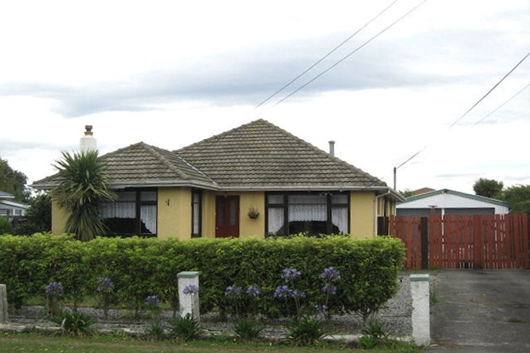 Photo of property in 18 Gainsborough Street, Hoon Hay, Christchurch, 8025