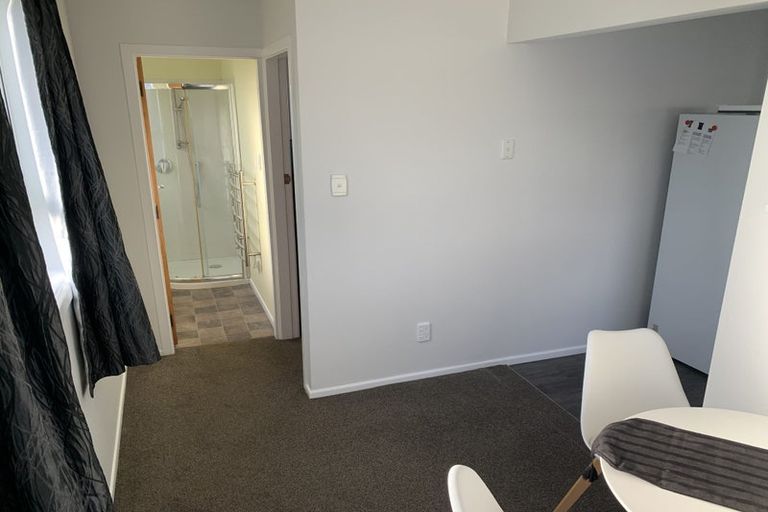 Photo of property in 3 Bella Grove, Naenae, Lower Hutt, 5011