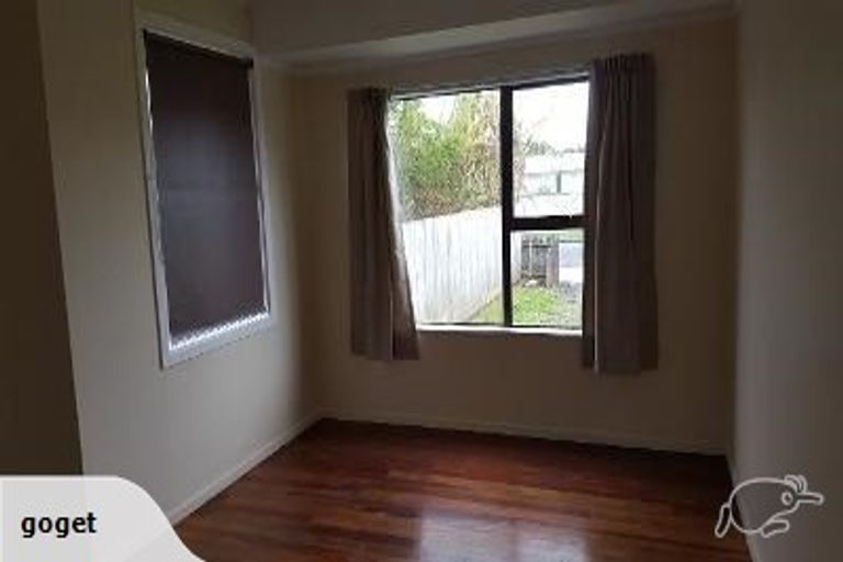 Photo of property in 56 Puriri Road, Manurewa, Auckland, 2102