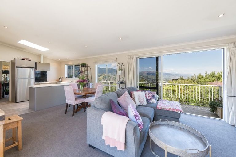 Photo of property in 2 Commodore Place, Britannia Heights, Nelson, 7010