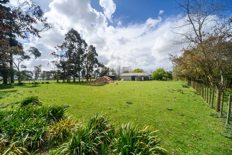 Photo of property in 803 Roberts Line, Bunnythorpe, Palmerston North, 4478