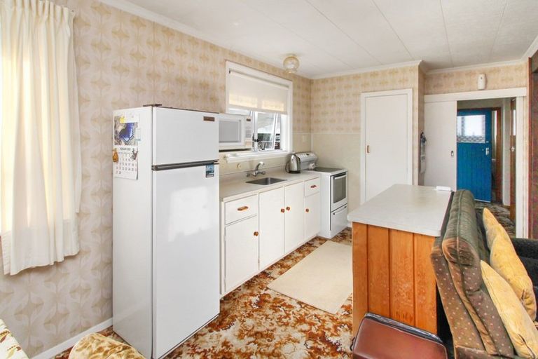 Photo of property in 67 Miller Street, Dannevirke, 4930