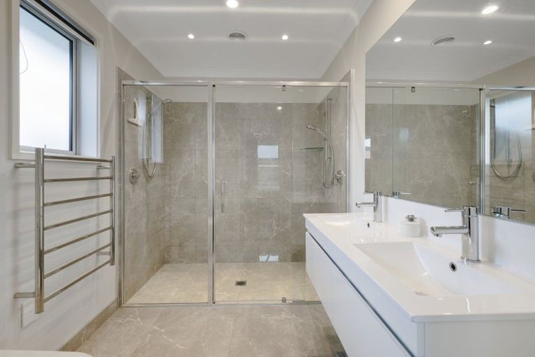 Photo of property in 21 Landing Drive, Pyes Pa, Tauranga, 3112