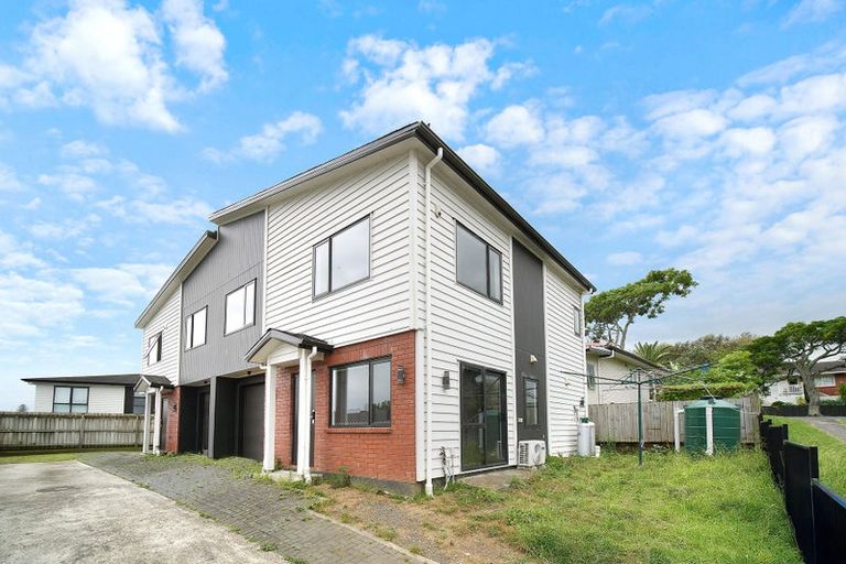 Photo of property in 1 Kendall Court, Wattle Downs, Auckland, 2103
