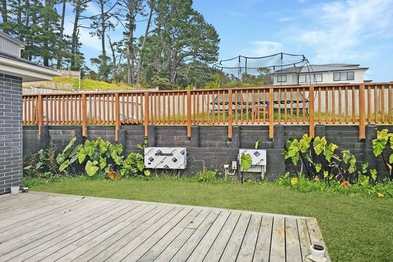 Photo of property in 8 Pukemarino Road, Waimauku, 0812