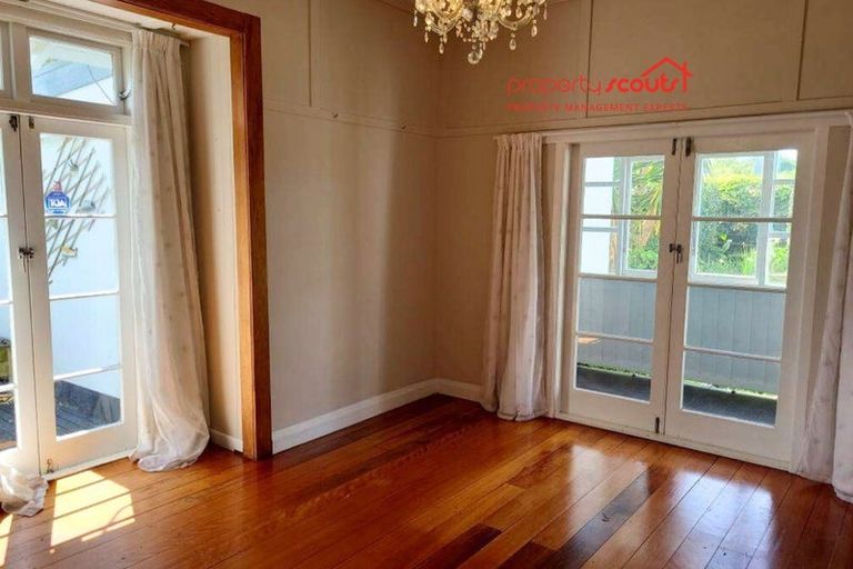 Photo of property in 25 Sherwood Road, Onerahi, Whangarei, 0110