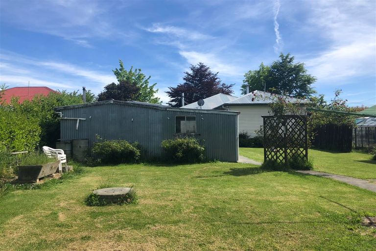 Photo of property in 6 Mckenzie Street, Fairlie, 7925