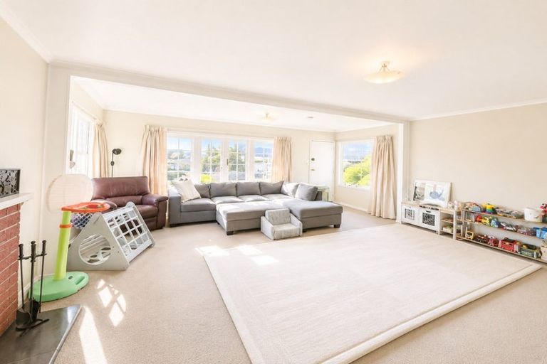 Photo of property in 27 Churchill Avenue, Richmond, 7020