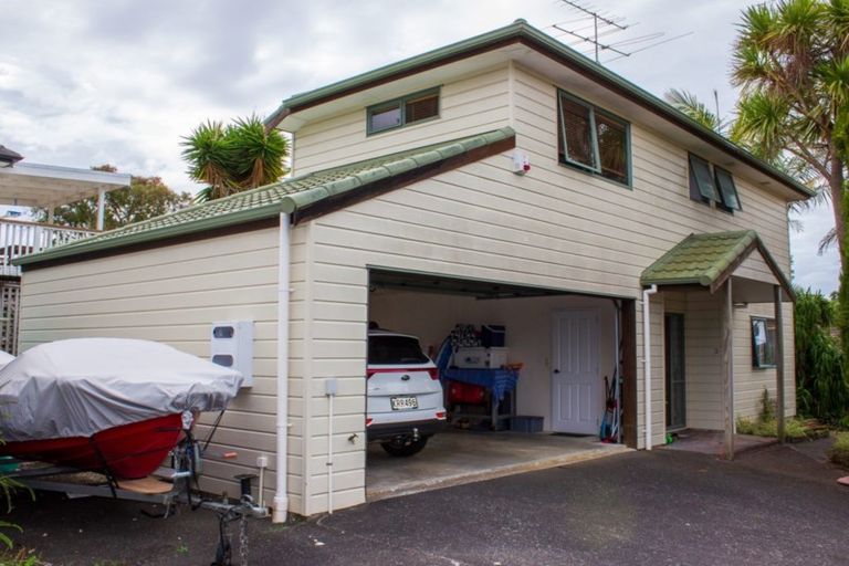 Photo of property in 3/51 Corunna Road, Milford, Auckland, 0620