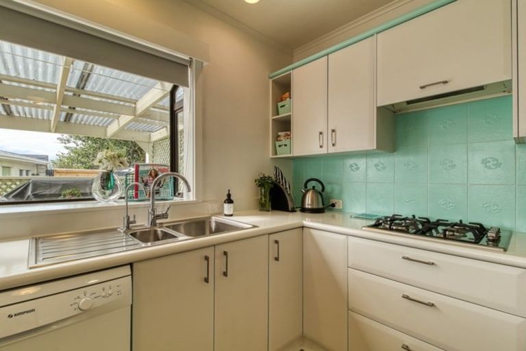 Photo of property in 86 Wycliffe Street, Onekawa, Napier, 4110