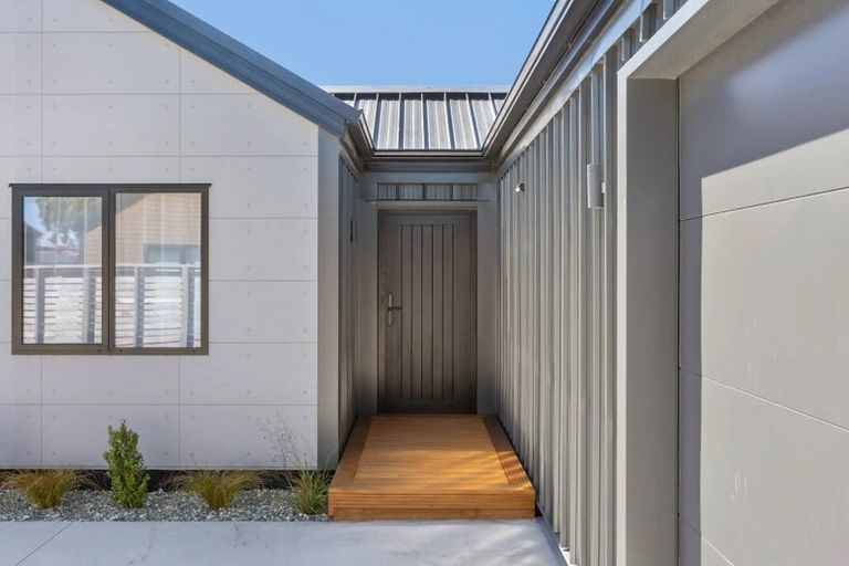 Photo of property in 5b Murray Street, Bell Block, New Plymouth, 4312