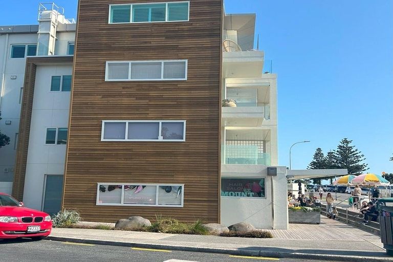 Photo of property in 2/154 Marine Parade, Mount Maunganui, 3116