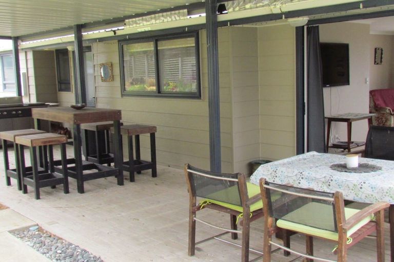 Photo of property in 5 Moeatoa Lane, Baylys Beach, Dargaville, 0377