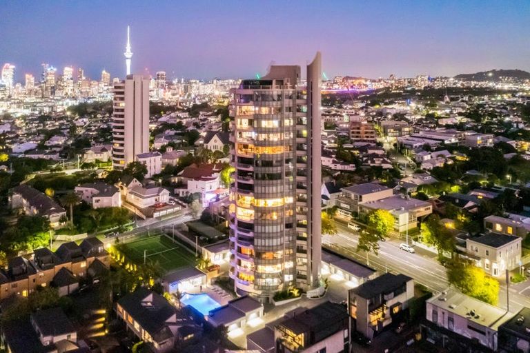 Photo of property in Shangri La Apartments, 7/97 Jervois Road, Herne Bay, Auckland, 1011