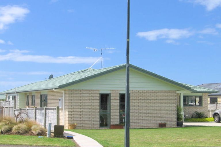 Photo of property in 16 Athenree Heights, Athenree, Katikati, 3177