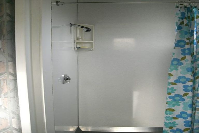 Photo of property in 10 Solander Street, Tolaga Bay, 4077