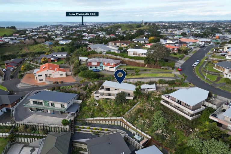 Photo of property in 31 Crownhill Street, Spotswood, New Plymouth, 4310