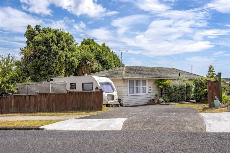 Photo of property in 22 Jade Avenue, Pakuranga Heights, Auckland, 2010