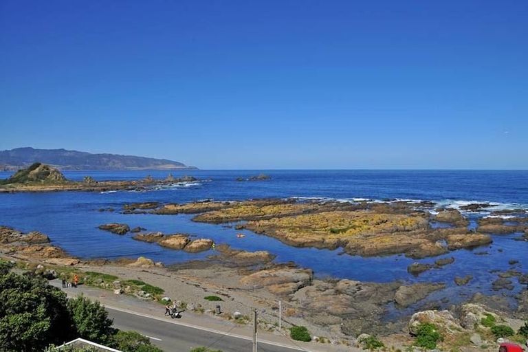 Photo of property in 61 High Street, Island Bay, Wellington, 6023