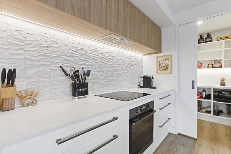 Photo of property in 36 Herridge Street, Woodend, 7610
