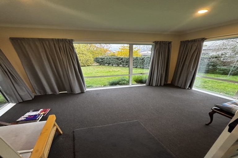 Photo of property in 48c Hamilton Road, Cambridge, 3434