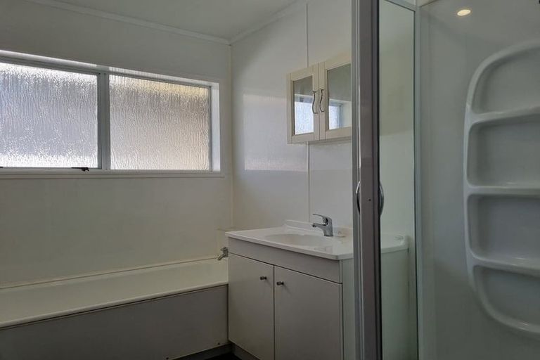 Photo of property in 19 Pukekohatu Street, Waitara, 4320