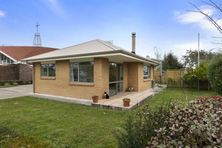 Photo of property in 17 Johnson Street, Bulls, 4818