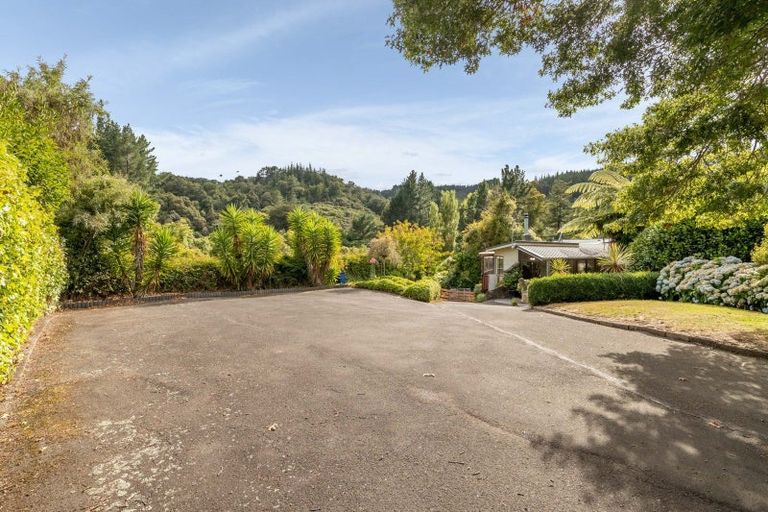 Photo of property in 169 Plateau Road, Te Marua, Upper Hutt, 5018