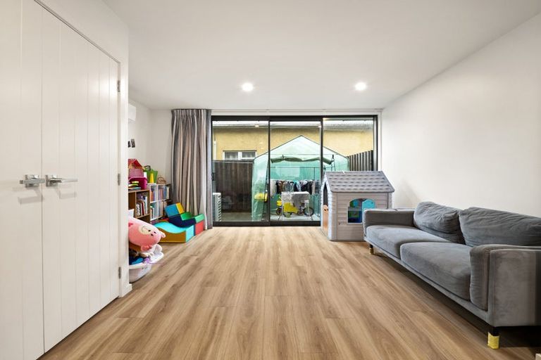 Photo of property in 4 Dallas Lane, Caversham, Dunedin, 9012