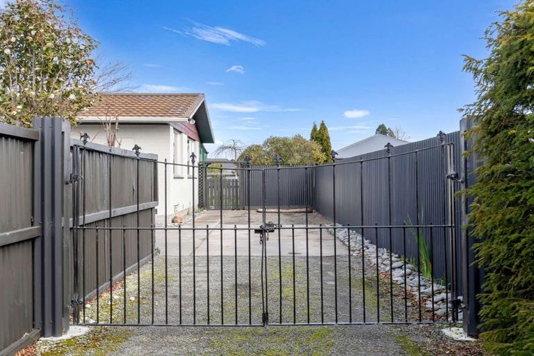 Photo of property in 15b Victoria Street, Rangiora, 7400