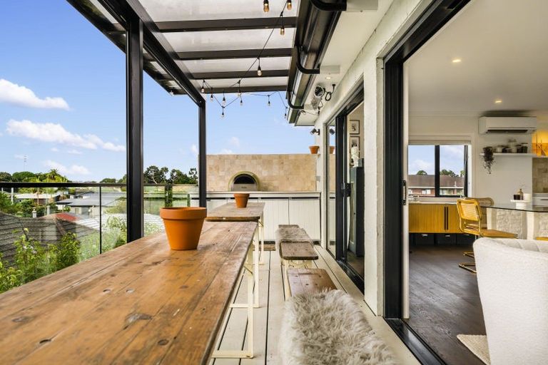 Photo of property in 5c Woodward Avenue, Mangere Bridge, Auckland, 2022