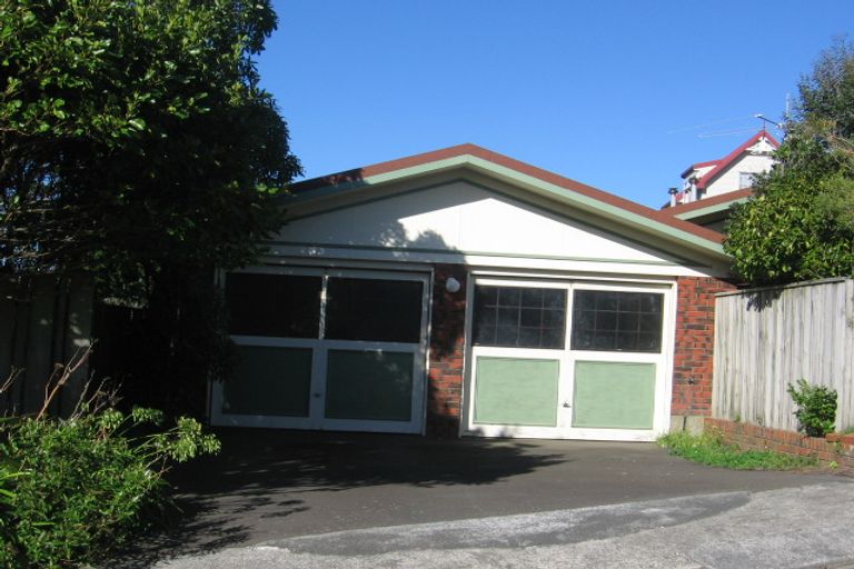 Photo of property in 3 Duggan Place, Johnsonville, Wellington, 6037