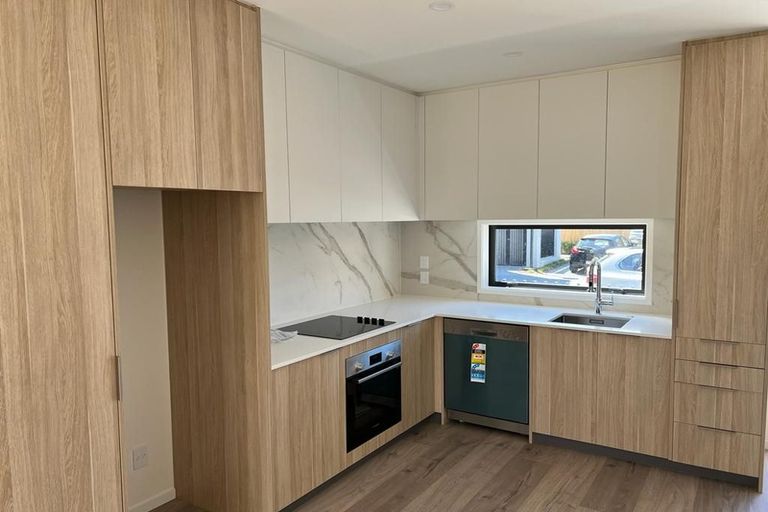 Photo of property in 1/17 Powell Street, Avondale, Auckland, 1026