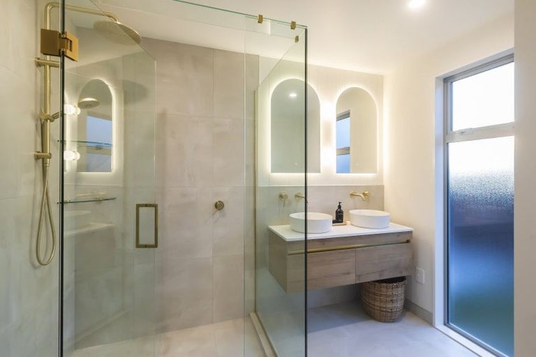 Photo of property in 13 Meadow Stream Drive, Casebrook, Christchurch, 8051