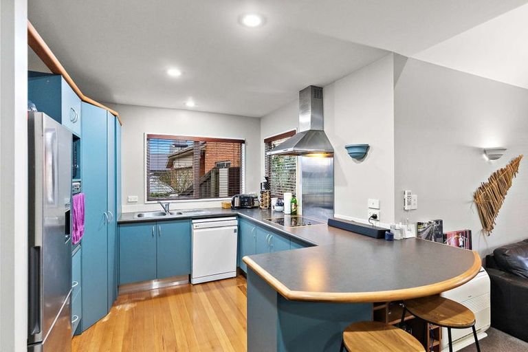 Photo of property in 56 Blue Gum Place, New Brighton, Christchurch, 8083