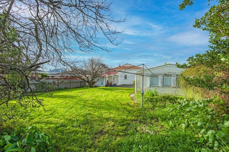 Photo of property in 374 Botanical Road, West End, Palmerston North, 4412
