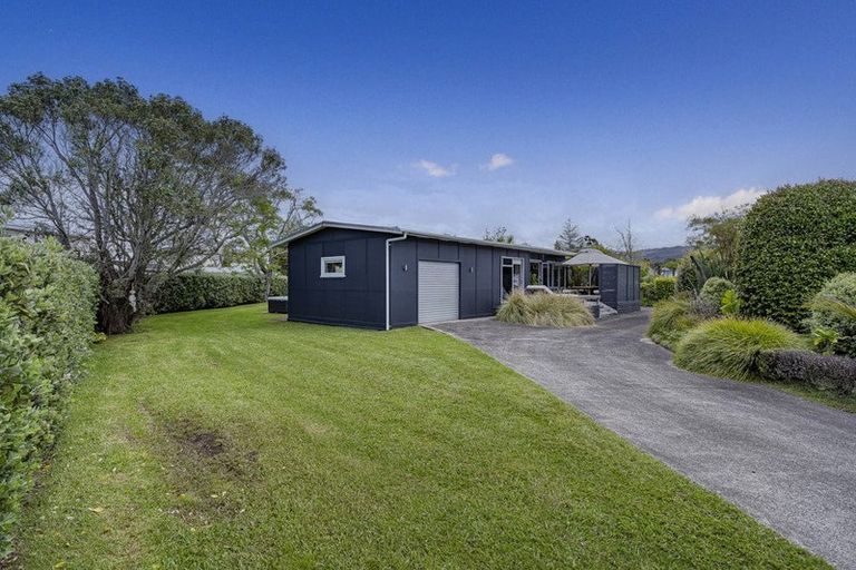 Photo of property in 55 Hornsea Road, Tairua, 3508