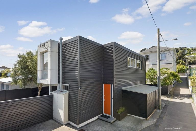 Photo of property in 110b Clyde Street, Island Bay, Wellington, 6023