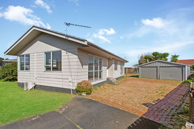 Photo of property in 17 Dairy Road, Otara, Auckland, 2023