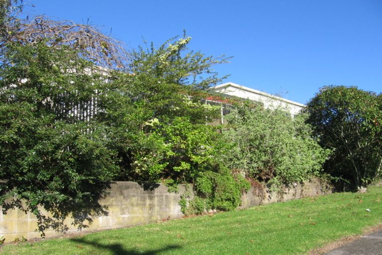 Photo of property in 154a Tiroroa Avenue, Te Atatu South, Auckland, 0610