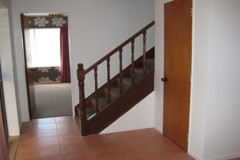 Photo of property in 75 Kennedy Avenue, Forrest Hill, Auckland, 0620