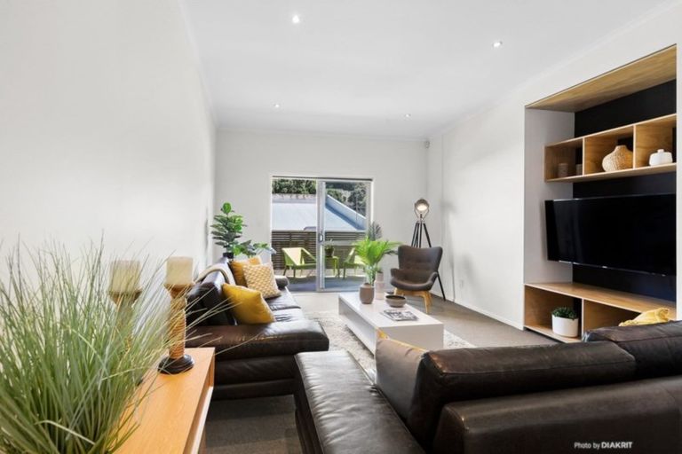 Photo of property in 8/123 The Parade, Island Bay, Wellington, 6023