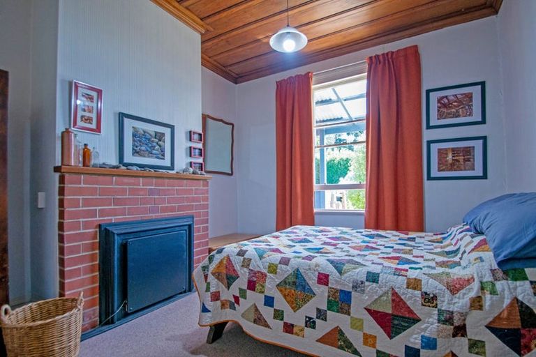 Photo of property in 8 Lismore Street, Lawrence, 9532