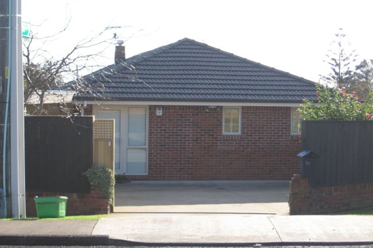 Photo of property in 1/25 Patons Road, Howick, Auckland, 2014