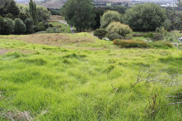 Photo of property in 79 Gorge Road, Maungaturoto, 0520