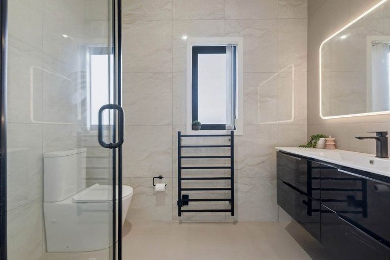 Photo of property in 1/58 Weymouth Road, Manurewa, Auckland, 2102